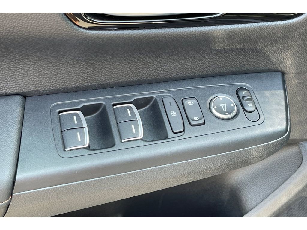 Certified 2023 Honda CR-V Sport Touring image 12
