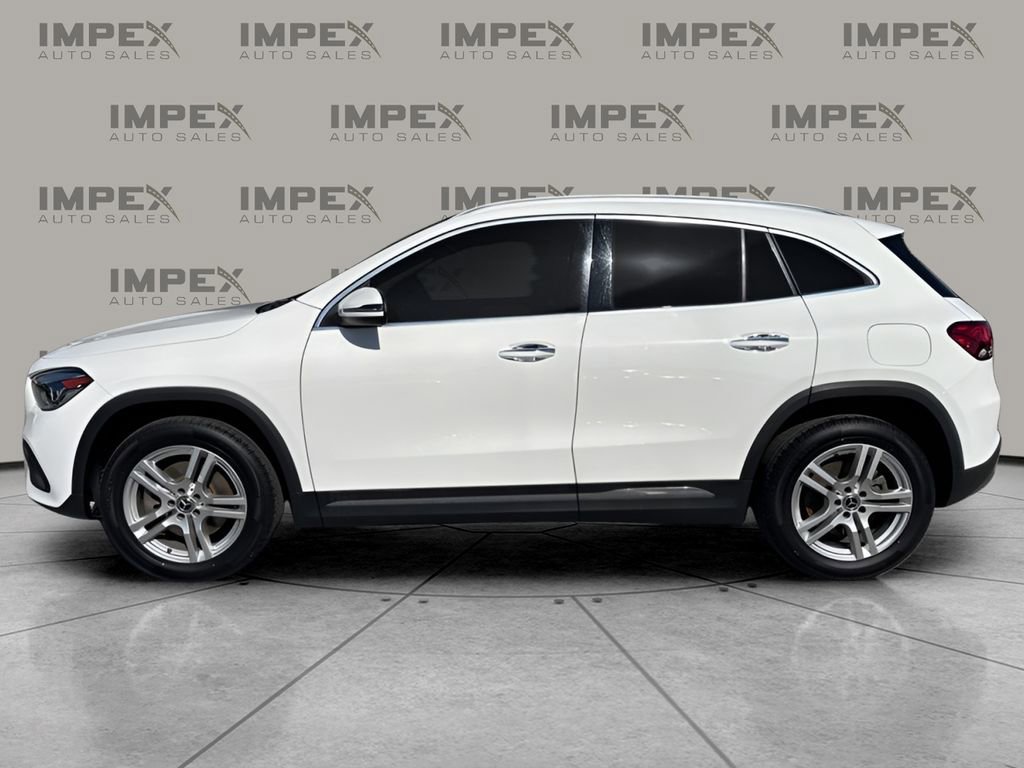 Used 2022 Mercedes-Benz GLA 250 4MATIC image 2