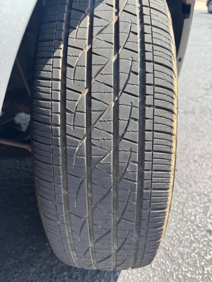 Used 2016 Dodge Grand Caravan SE image 11