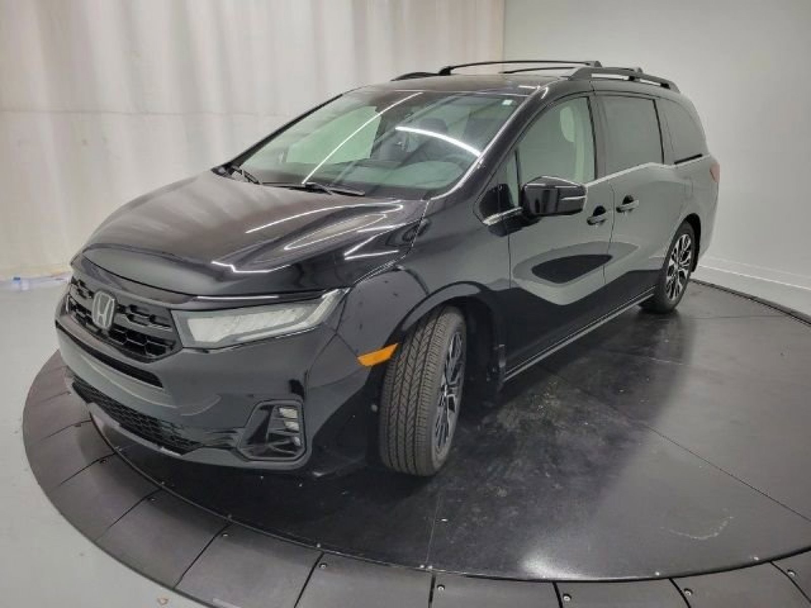 New 2026 Honda Odyssey Elite image 17