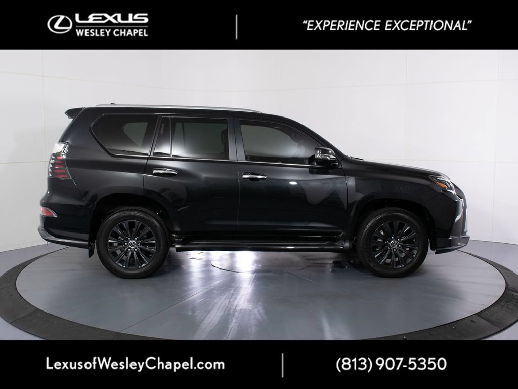 Used 2023 Lexus GX 460 Premium AWD/4WD image 2