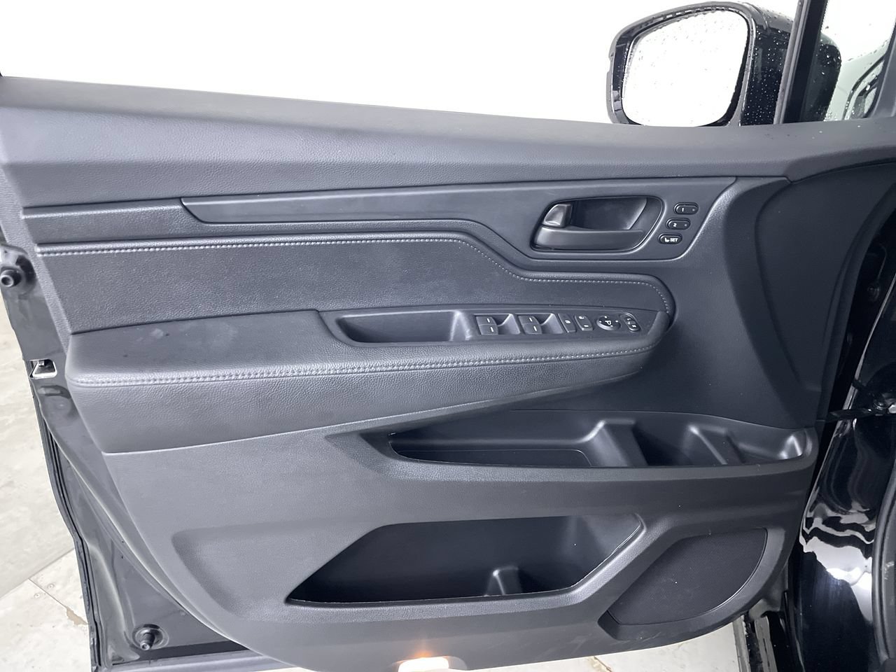 Used 2023 Honda Odyssey Sport image 10