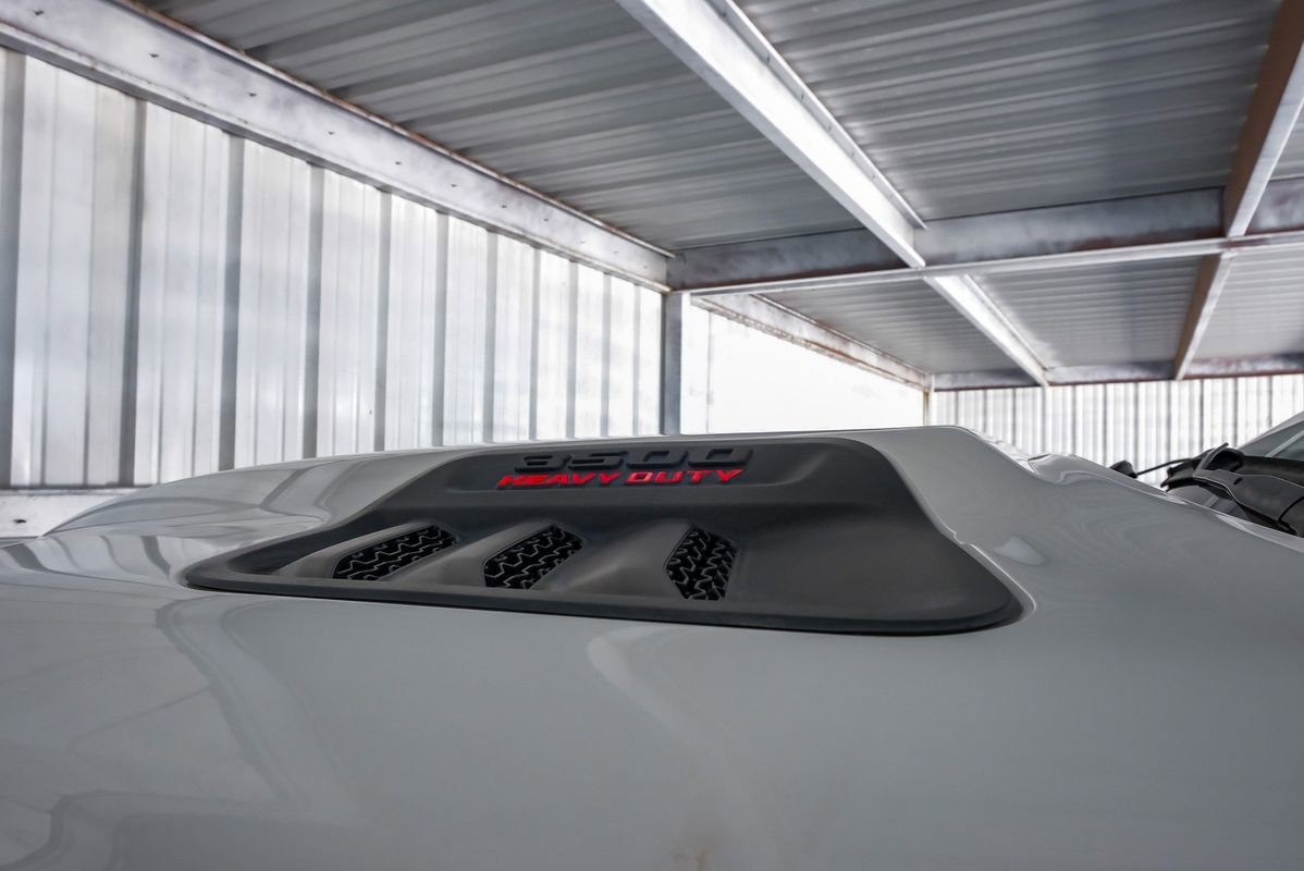 Used 2024 RAM 3500 Laramie w/ Night Edition image 54