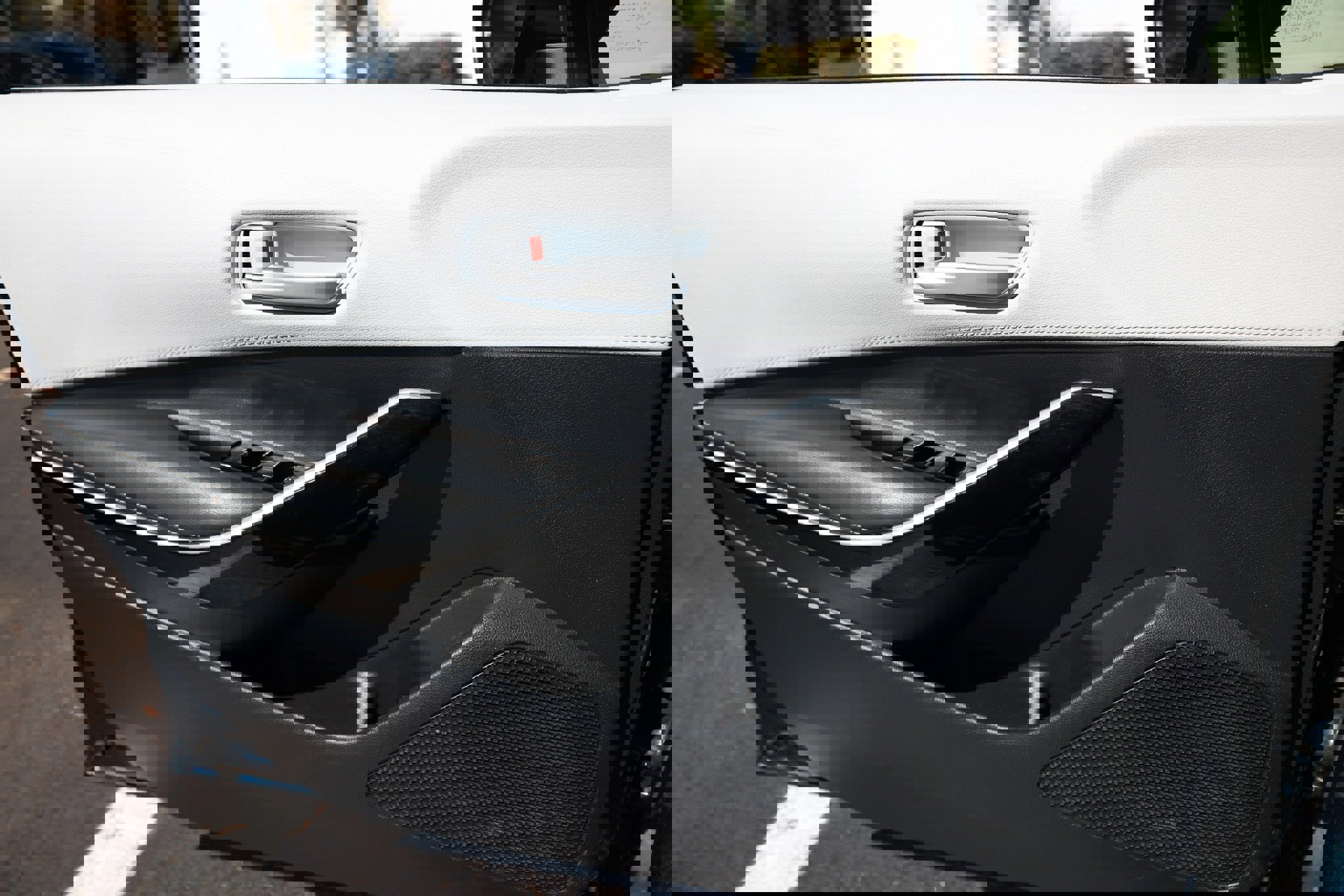 Used 2021 Toyota Corolla XSE image 47