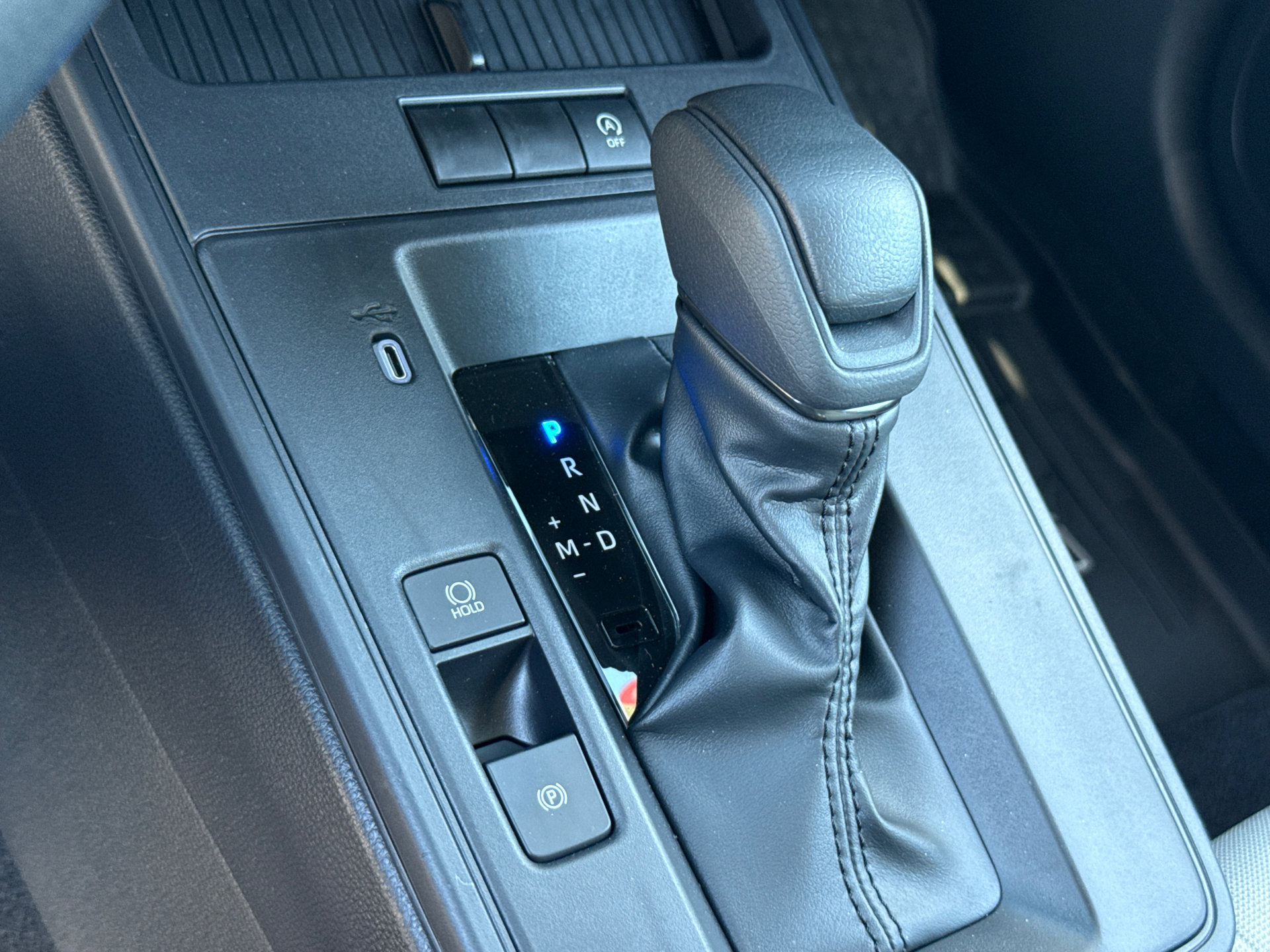 Certified 2026 Toyota Corolla Cross L image 25