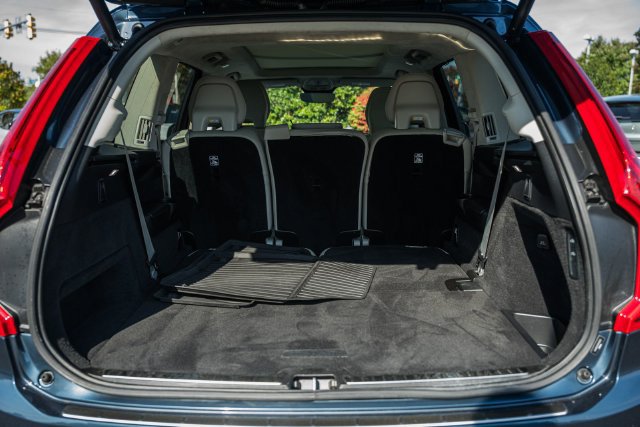 Certified 2024 Volvo XC90 T8 Ultimate w/ Lounge Package AWD/4WD image 10