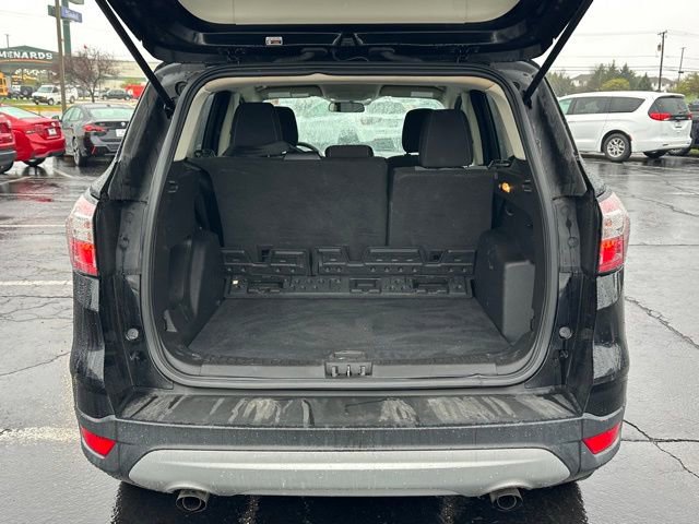 Used 2018 Ford Escape SE image 16