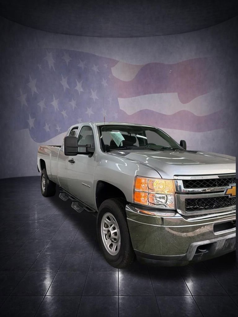 Used 2013 Chevrolet Silverado 3500 W/T image 6
