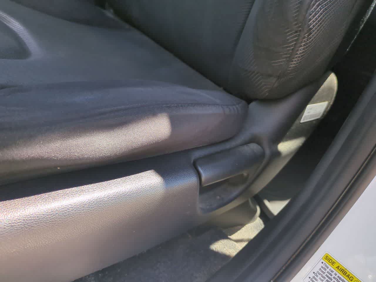 Used 2010 Honda Fit Sport image 17
