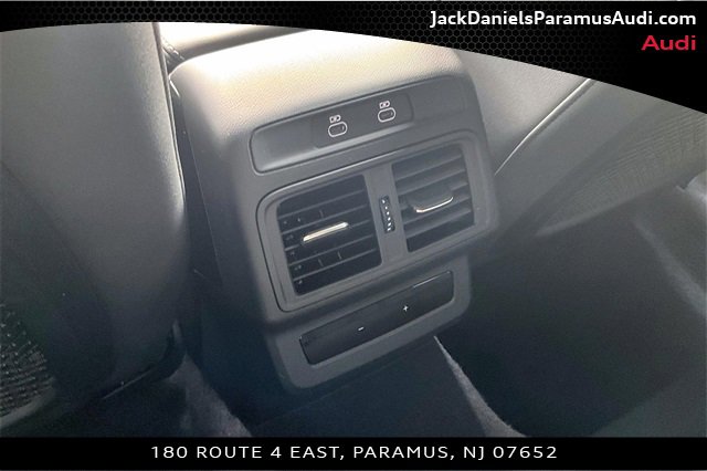 Used 2025 Audi Q5 Premium Plus w/ Premium Plus image 23