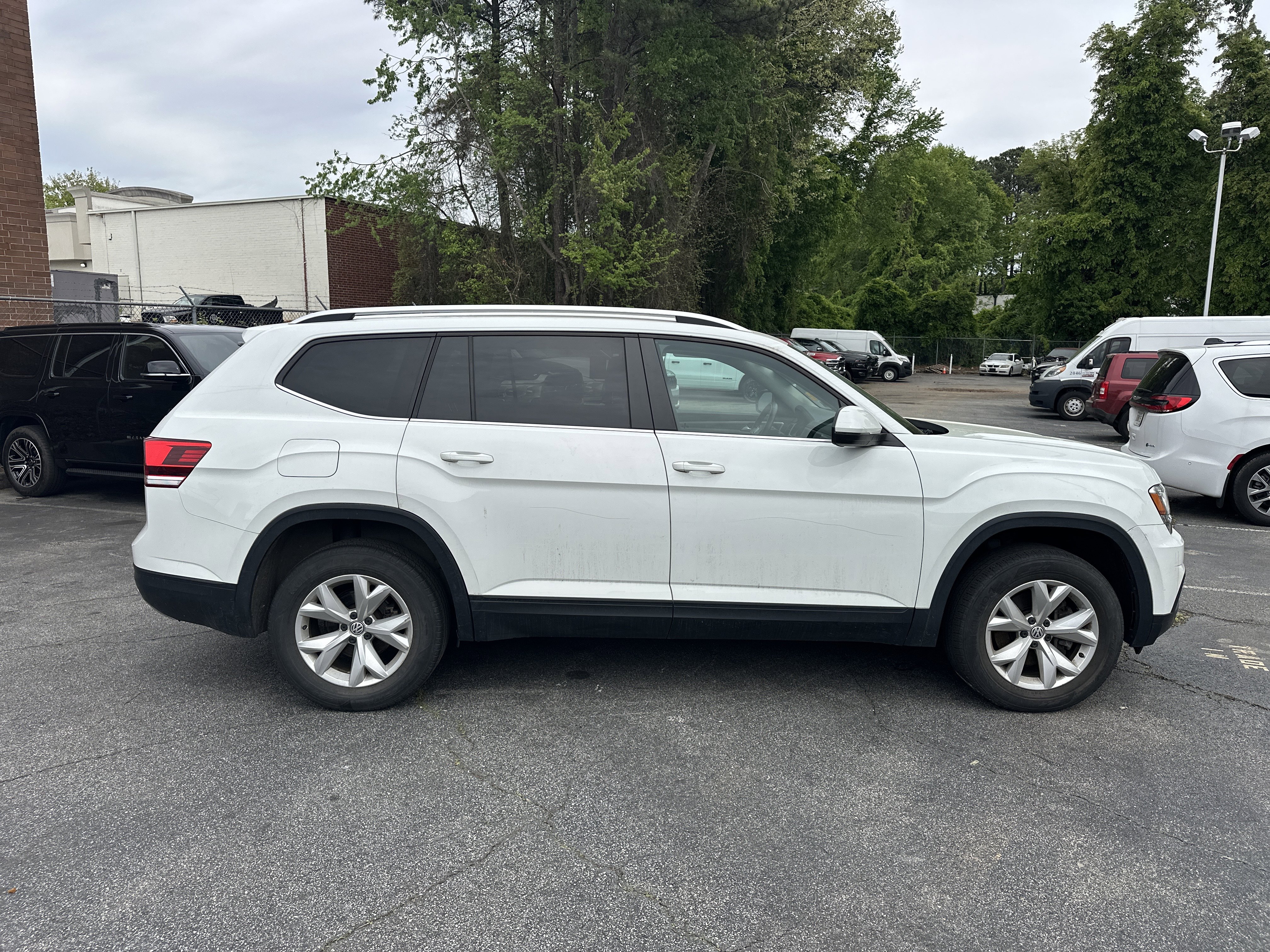 Used 2019 Volkswagen Atlas SE image 9
