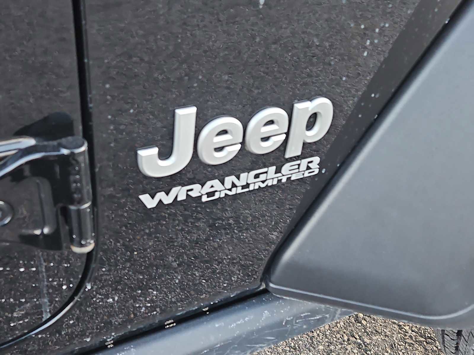 Used 2021 Jeep Wrangler Unlimited Islander image 12