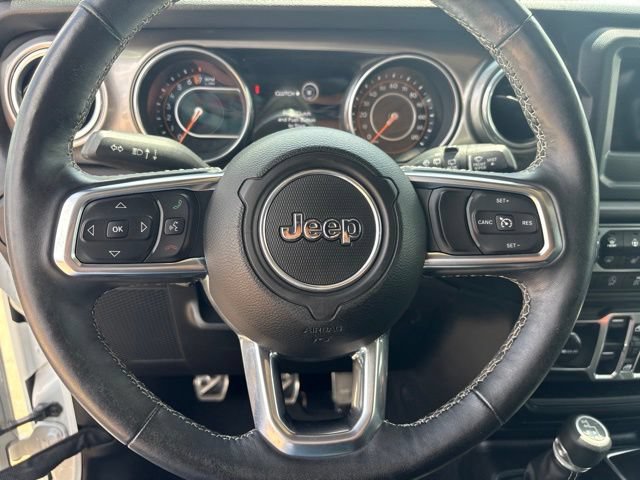 Used 2018 Jeep Wrangler Unlimited Sahara w/ LED Lighting Group AWD/4WD image 19
