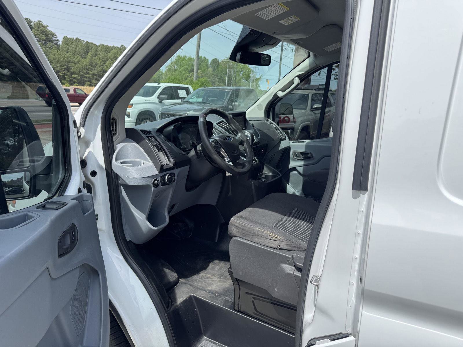 Used 2019 Ford Transit 250 130 Low Roof w/ Exterior Upgrade Package image 2