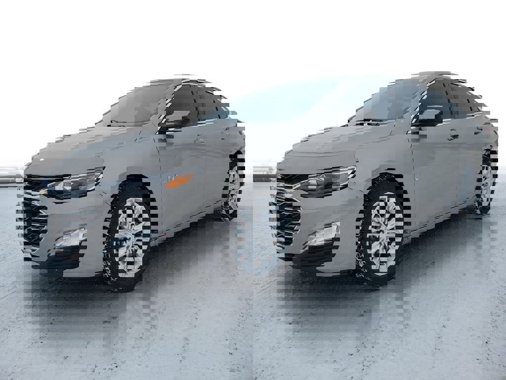 Used 2022 Chevrolet Malibu LT image 2