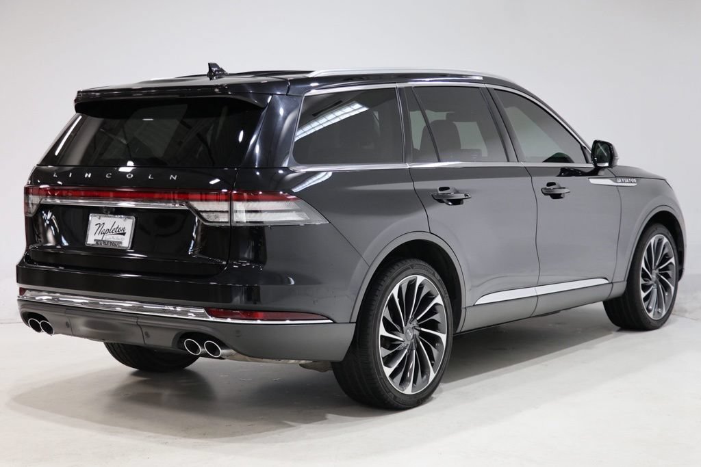 Used 2020 Lincoln Aviator Reserve w/ Equipment Group 202A AWD/4WD image 8