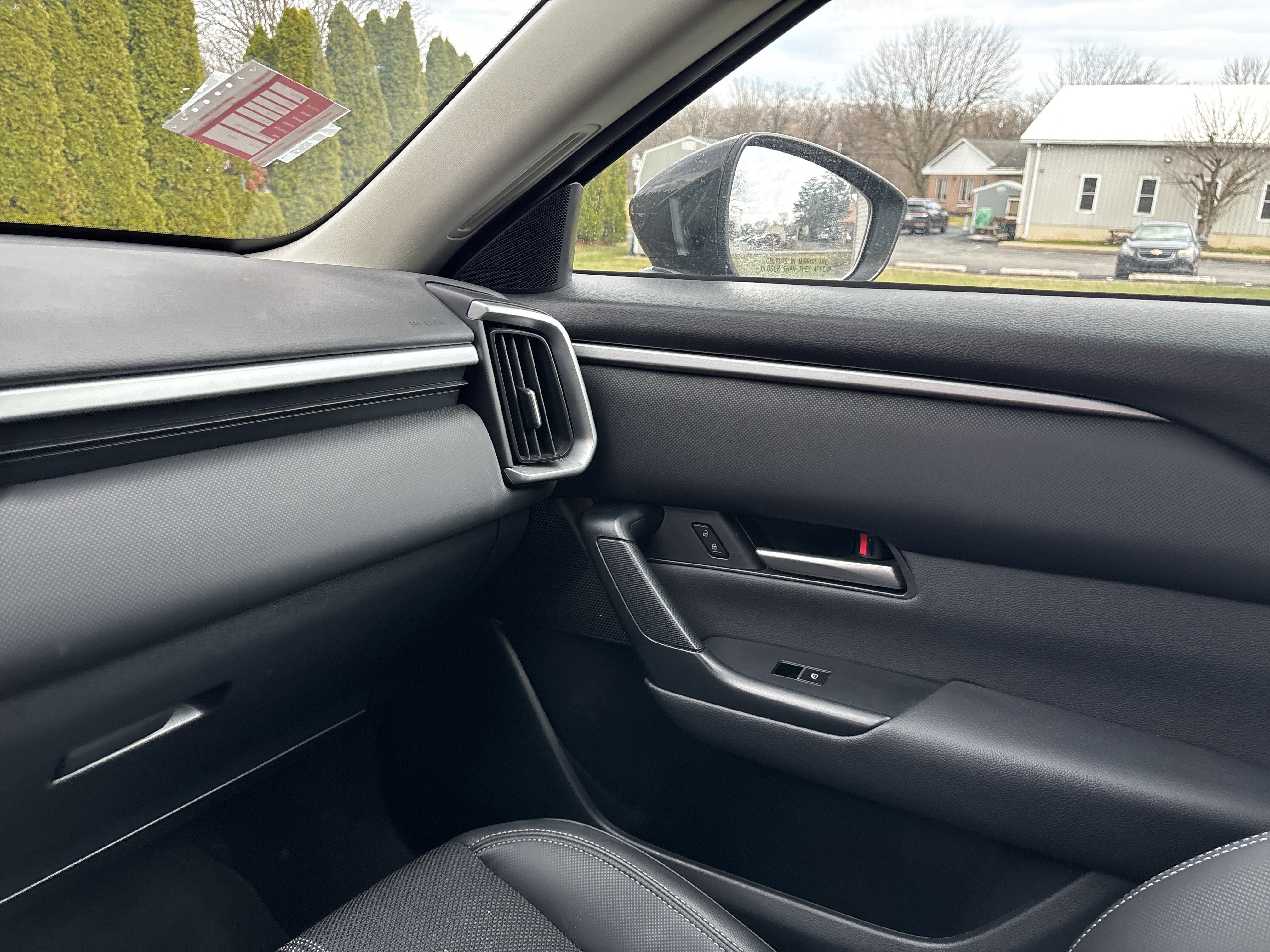 Used 2025 MAZDA CX-50 AWD 2.5 S w/ Preferred Package image 23