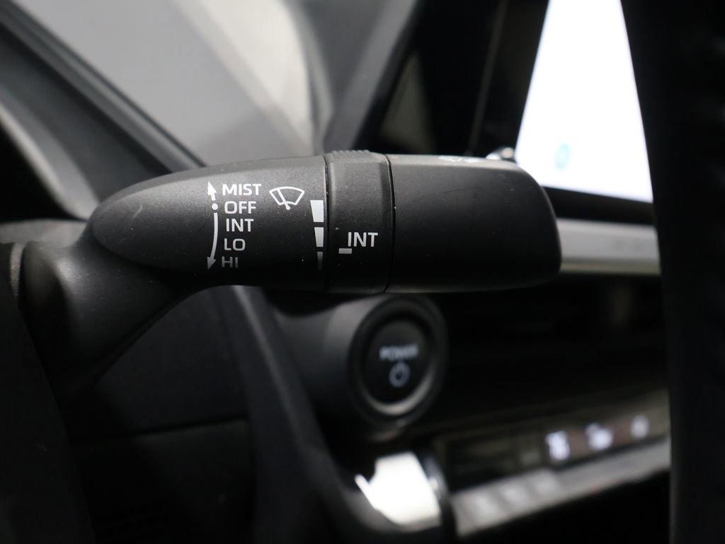 Used 2024 Toyota Prius LE image 38