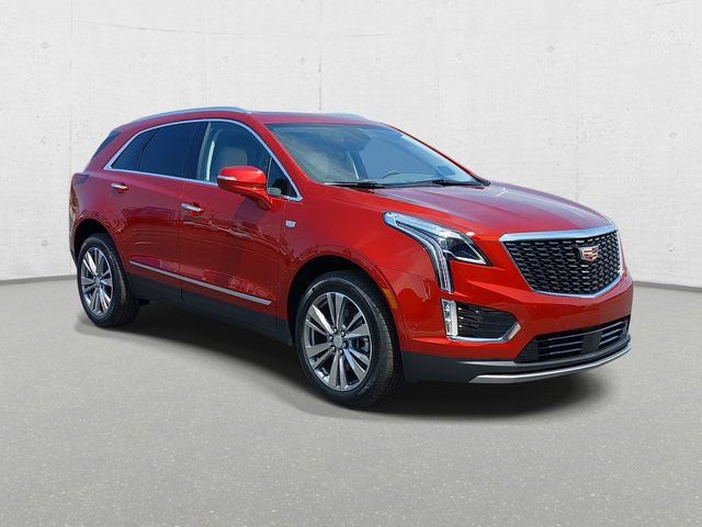 Used 2025 Cadillac XT5 Premium Luxury w/ Technology Package image 3
