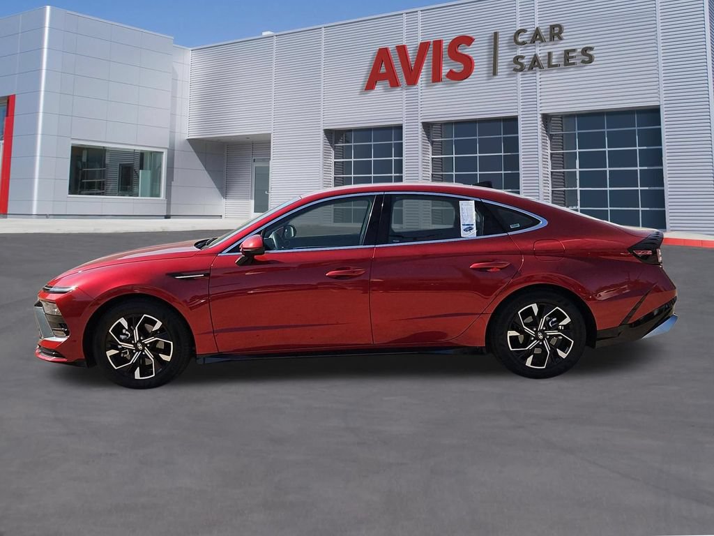 Used 2025 Hyundai Sonata SEL FWD image 10