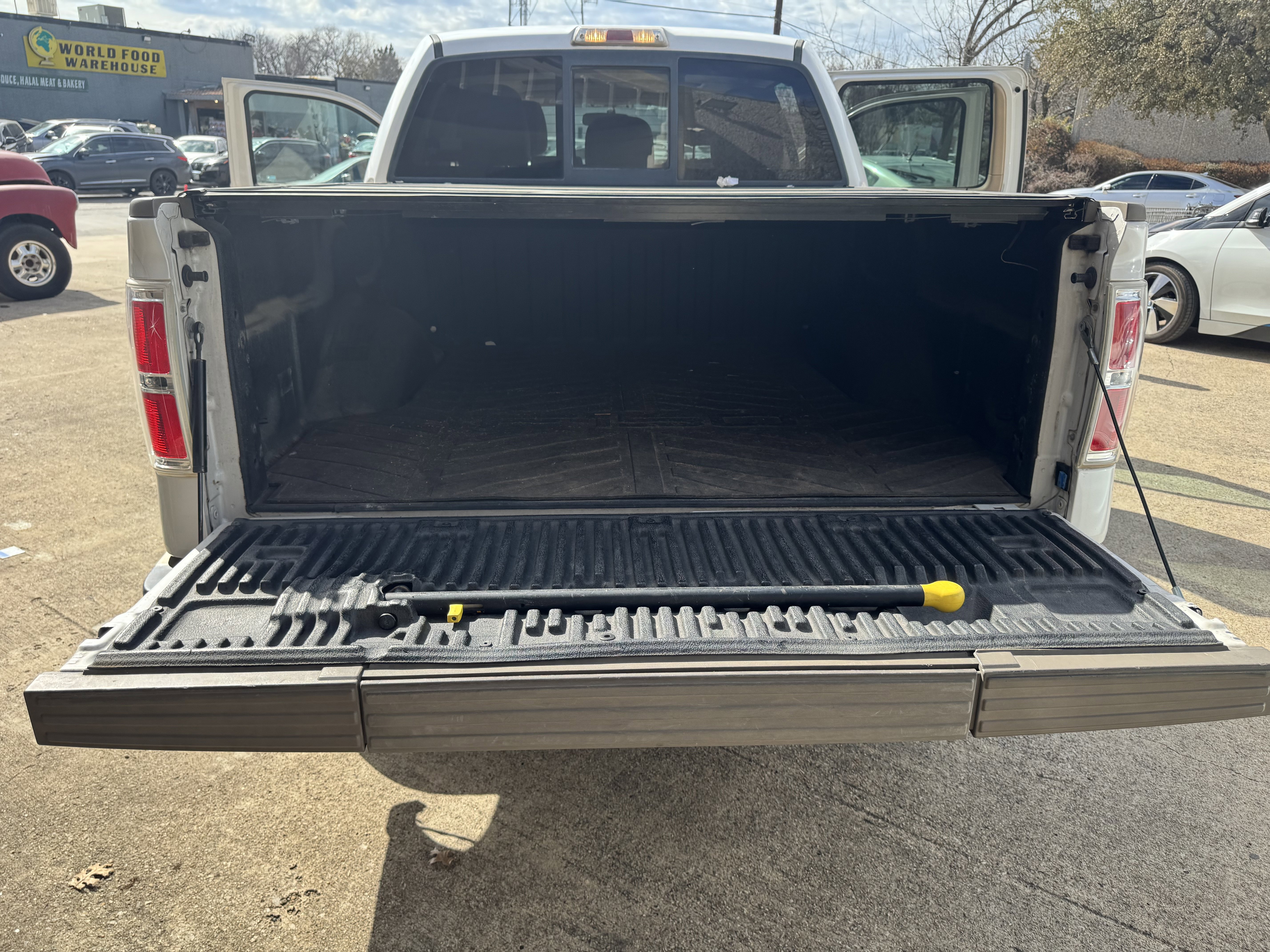Used 2011 Ford F150 King Ranch image 25