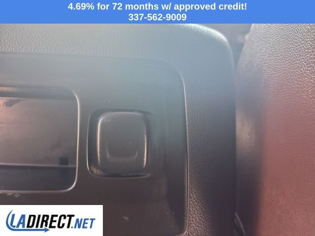 Used 2015 Chevrolet Silverado 2500 High Country w/ Duramax Plus Package AWD/4WD image 19