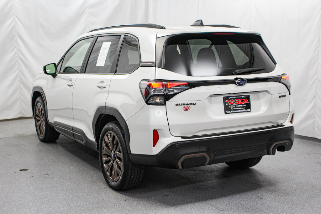 Used 2025 Subaru Forester Sport AWD/4WD image 6