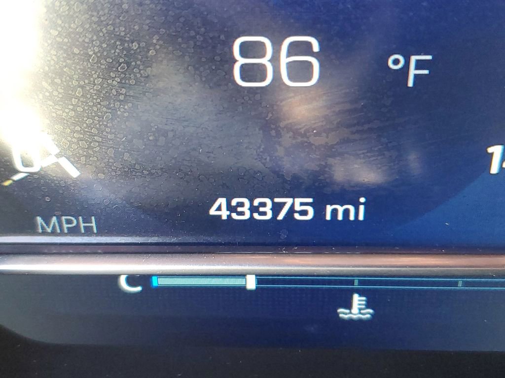 Used 2025 Chevrolet Silverado 1500 LT image 31