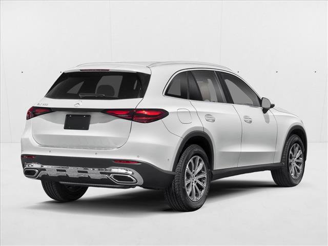 Used 2026 Mercedes-Benz GLC 300 4MATIC image 2