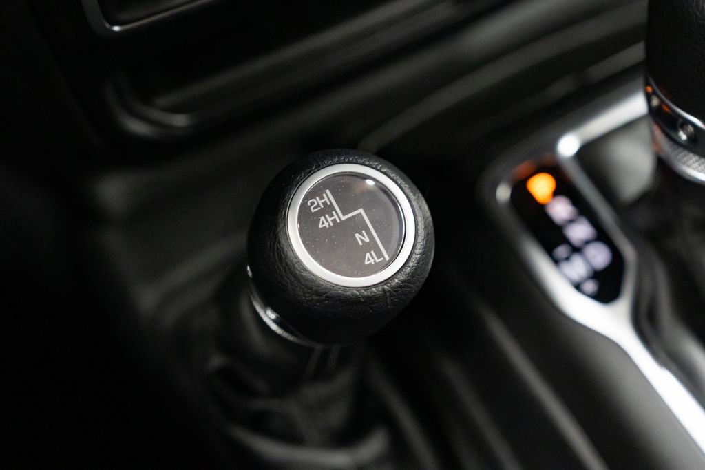 New 2026 Jeep Gladiator Sport AWD/4WD image 20