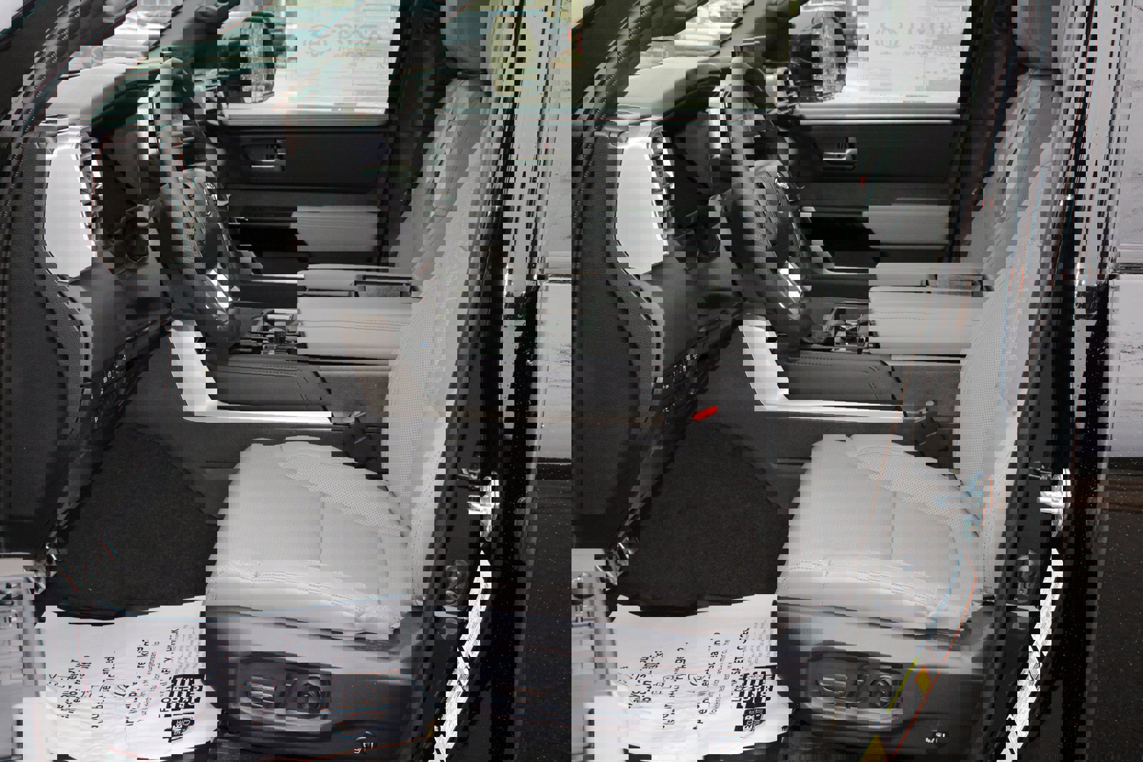 New 2025 Toyota Tundra Limited image 3