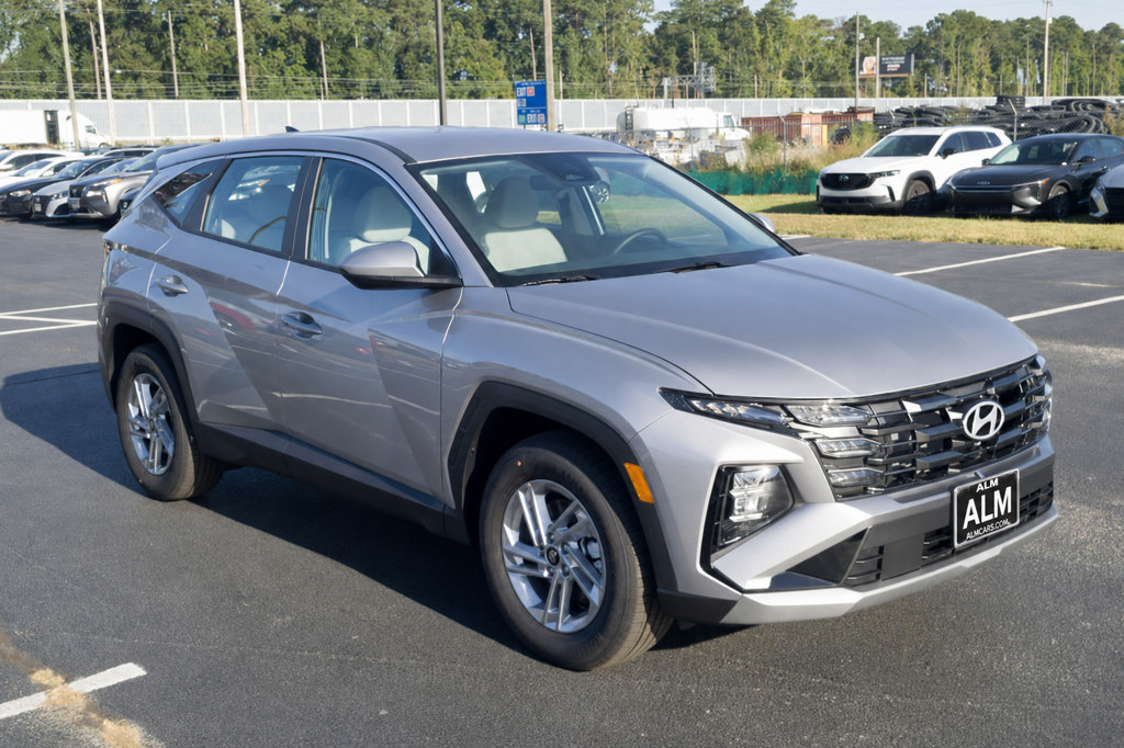 New 2026 Hyundai Tucson SE FWD image 3