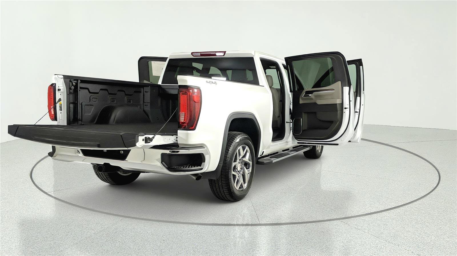 Used 2022 GMC Sierra 1500 SLT w/ SLT Convenience Package AWD/4WD image 6
