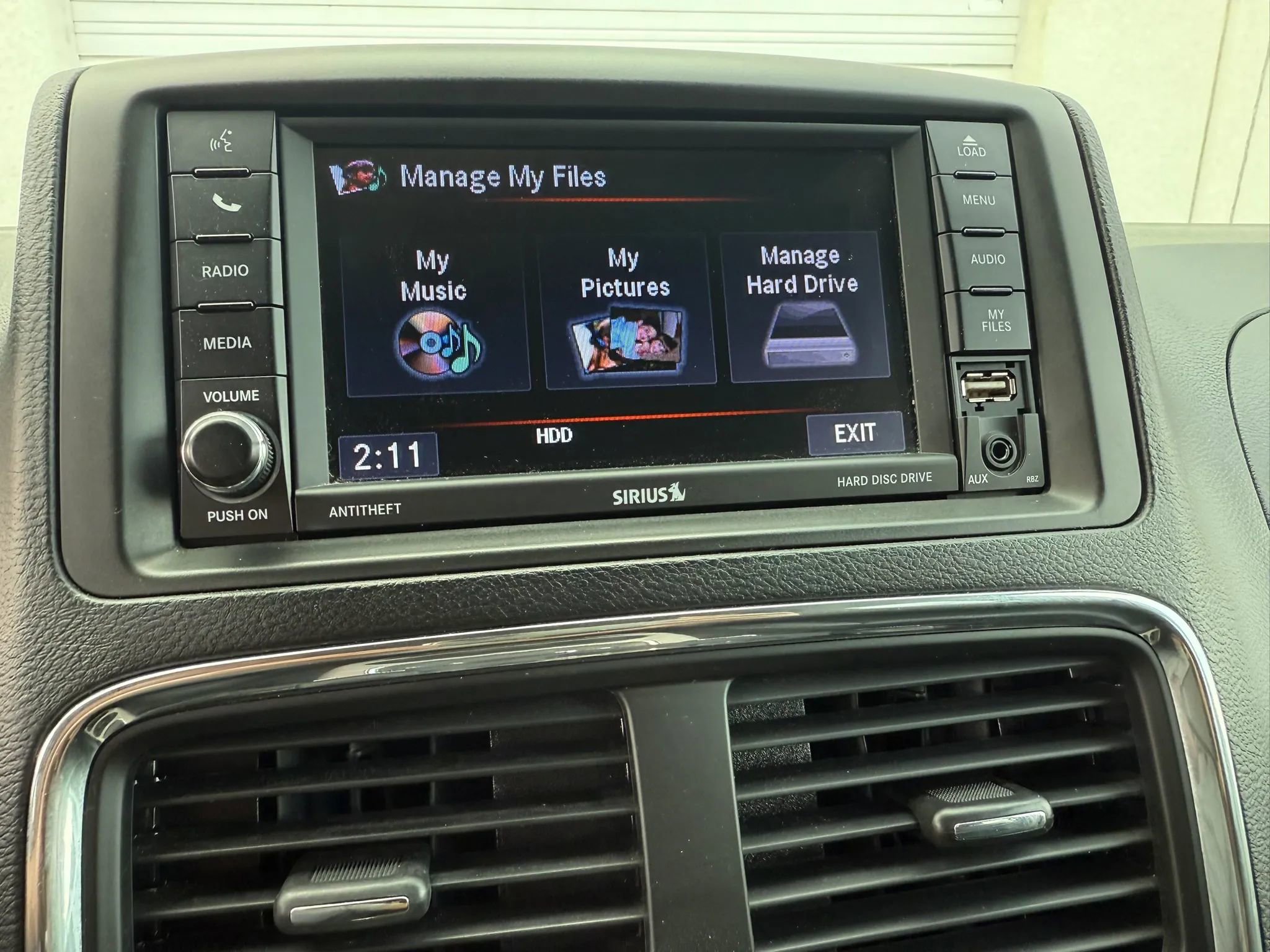 Used 2018 Dodge Grand Caravan SXT FWD image 25