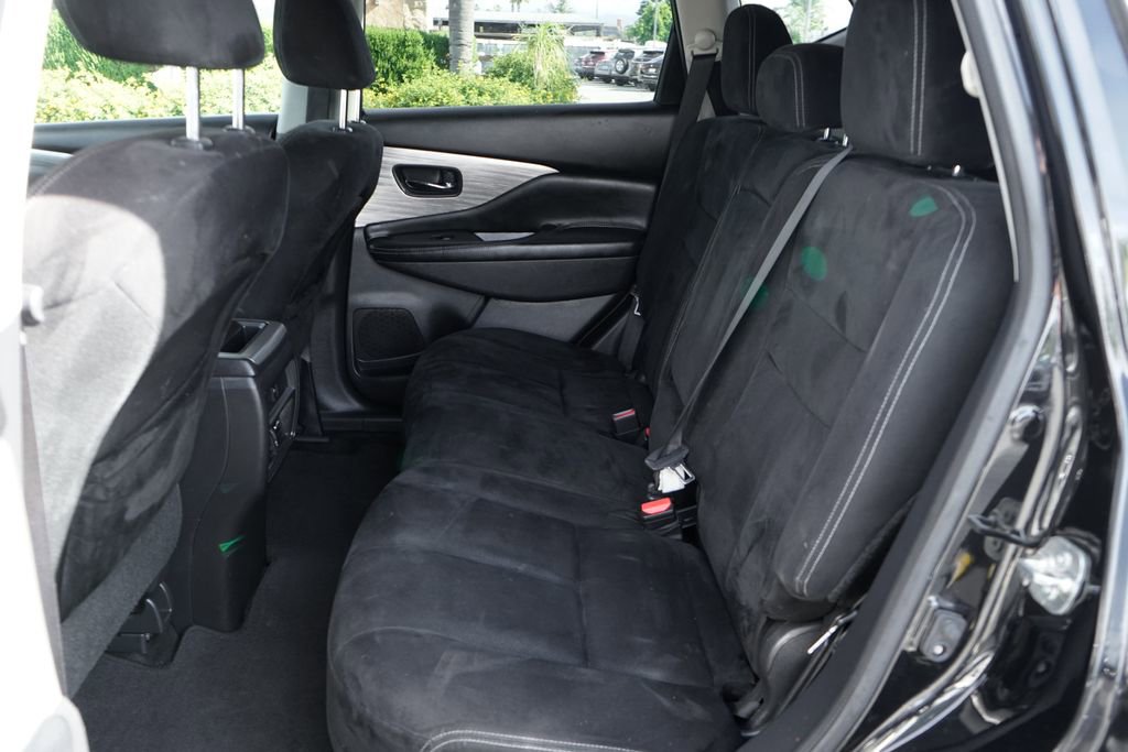 Used 2017 Nissan Murano SV FWD image 30