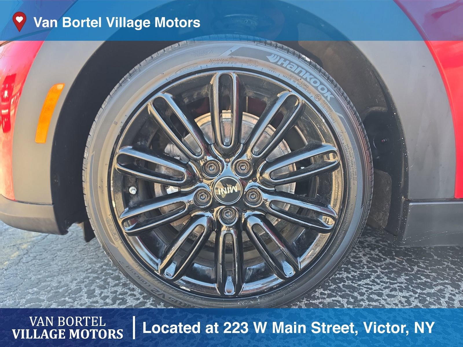 Used 2022 MINI Cooper 4-Door Hardtop image 23