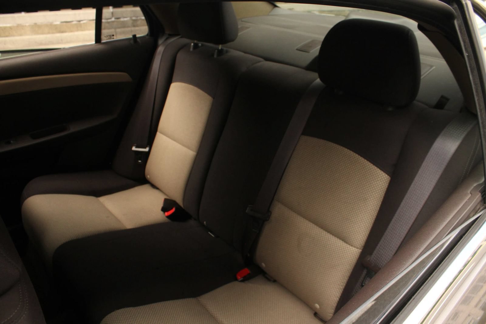 Used 2012 Chevrolet Malibu LS FWD image 17