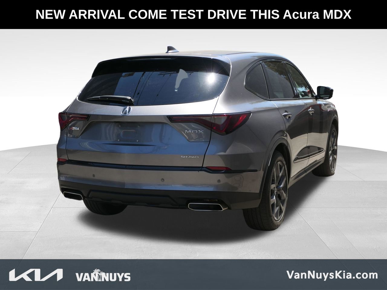 Used 2022 Acura MDX A-Spec AWD/4WD image 2