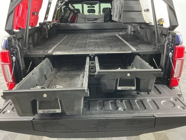 Used 2022 Ford F350 Platinum w/ Tremor Off-Road Package AWD/4WD image 7