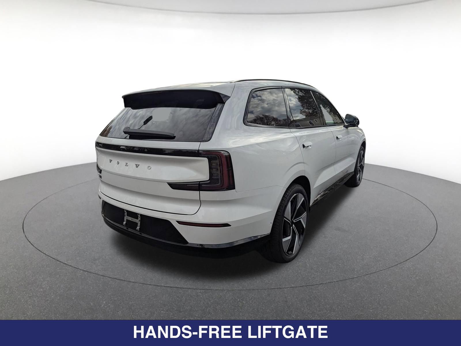 New 2025 Volvo EX90 Ultra w/ Protection Package Premier AWD/4WD image 5