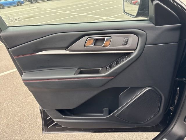 Used 2025 Ford Explorer ST-Line image 25