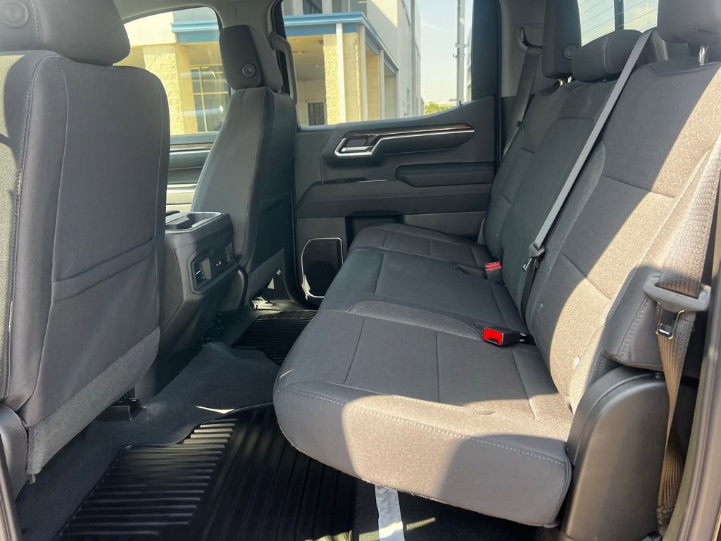 New 2026 Chevrolet Silverado 1500 LT w/ Safety Package image 32