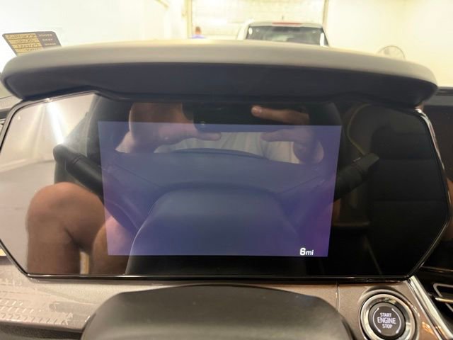 New 2026 Chevrolet Trax ACTIV w/ Sunroof Package FWD image 15