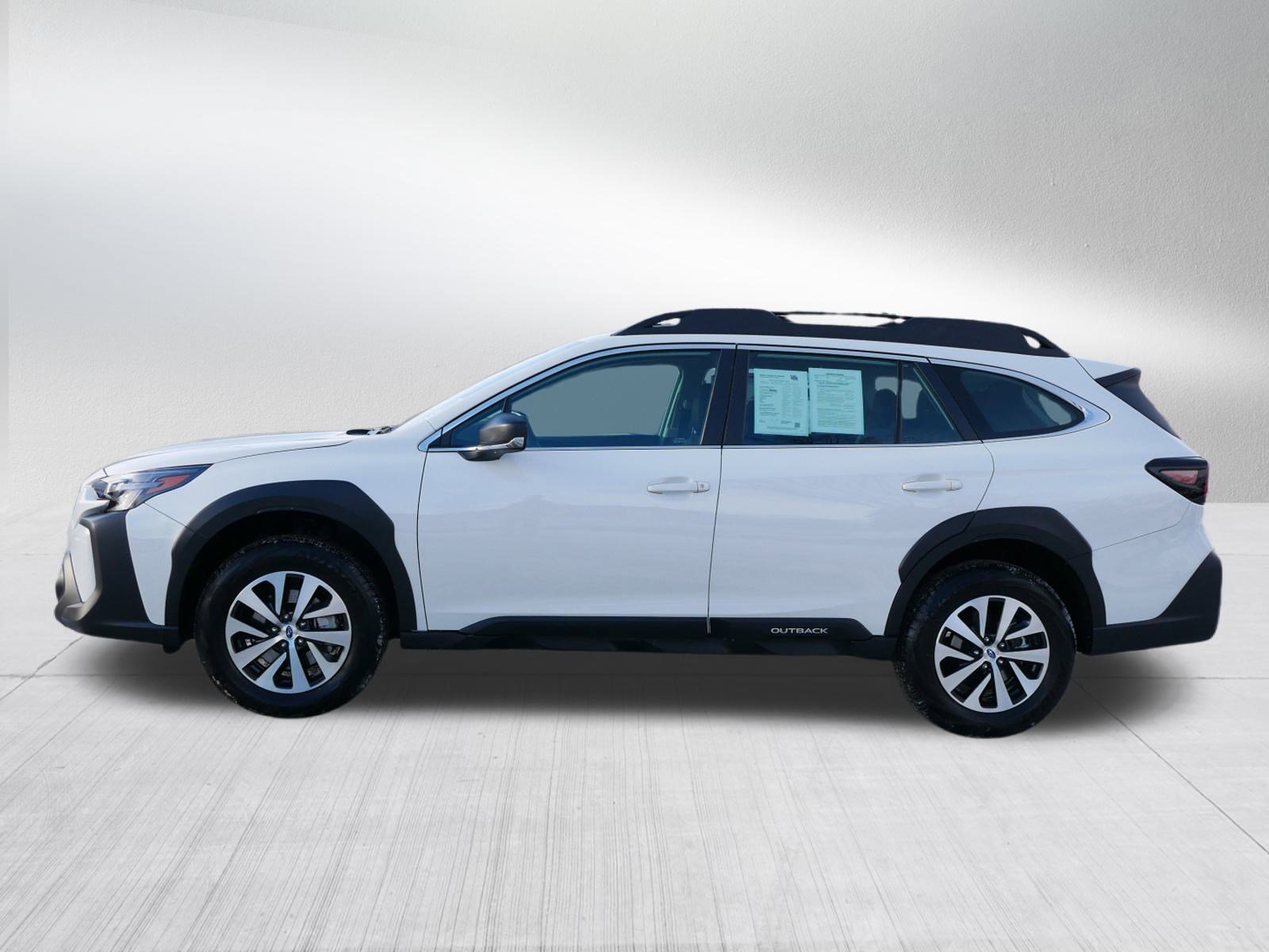 Used 2025 Subaru Outback image 4