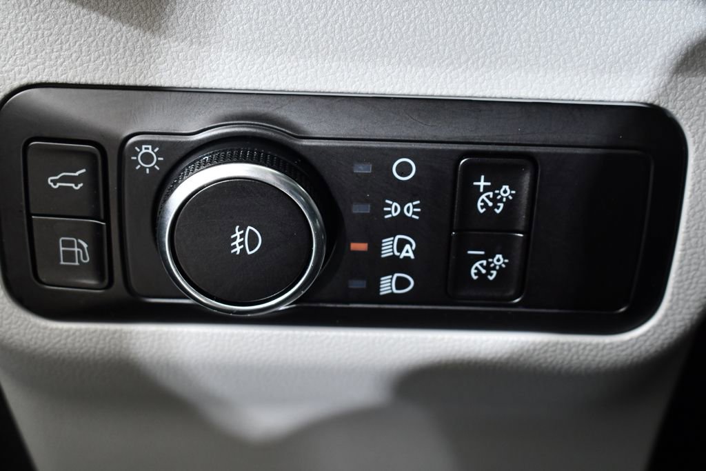 Used 2023 Ford Escape Platinum image 30