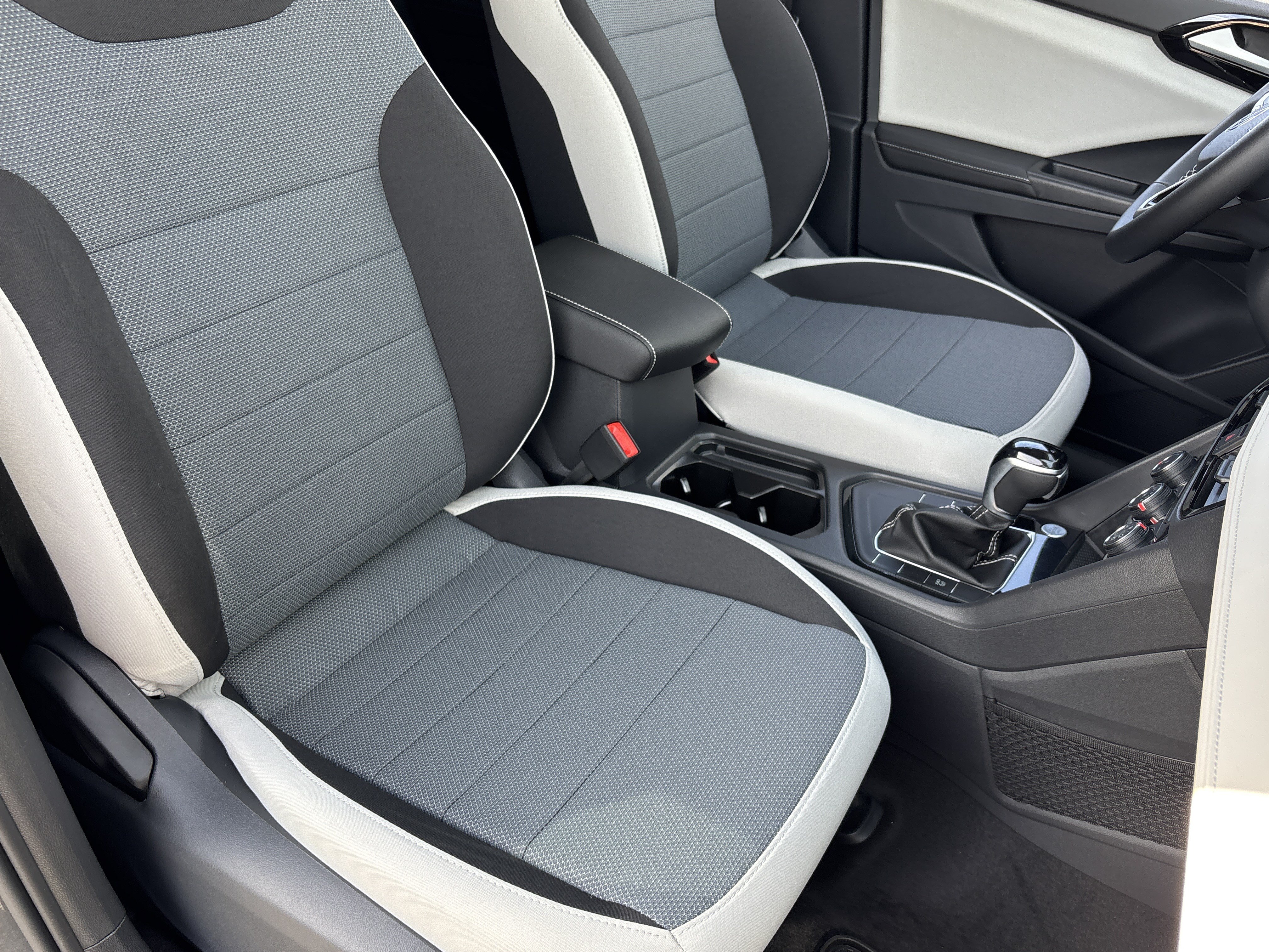 New 2026 Volkswagen Taos S FWD image 7
