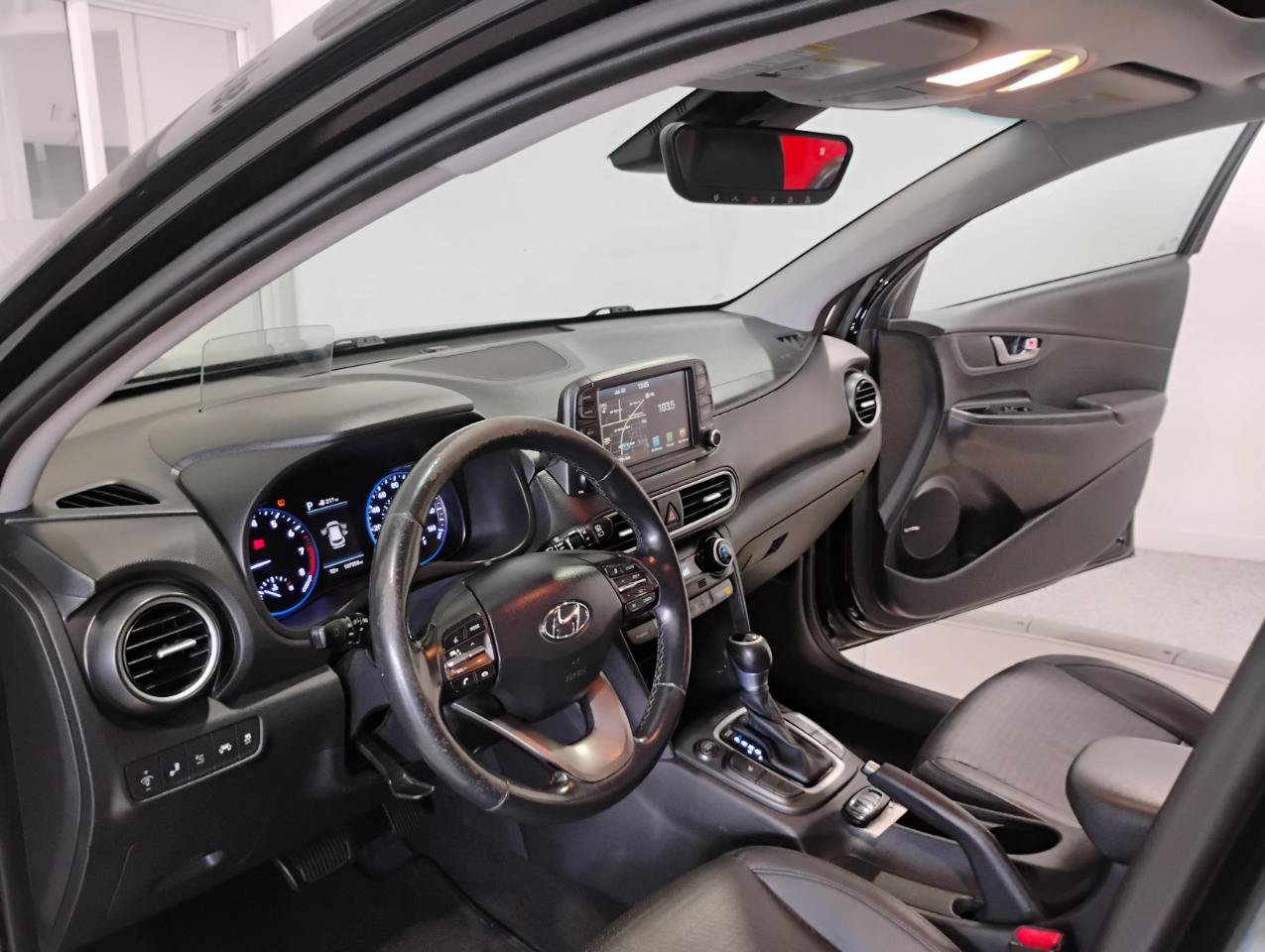 Used 2018 Hyundai Kona Ultimate FWD image 33