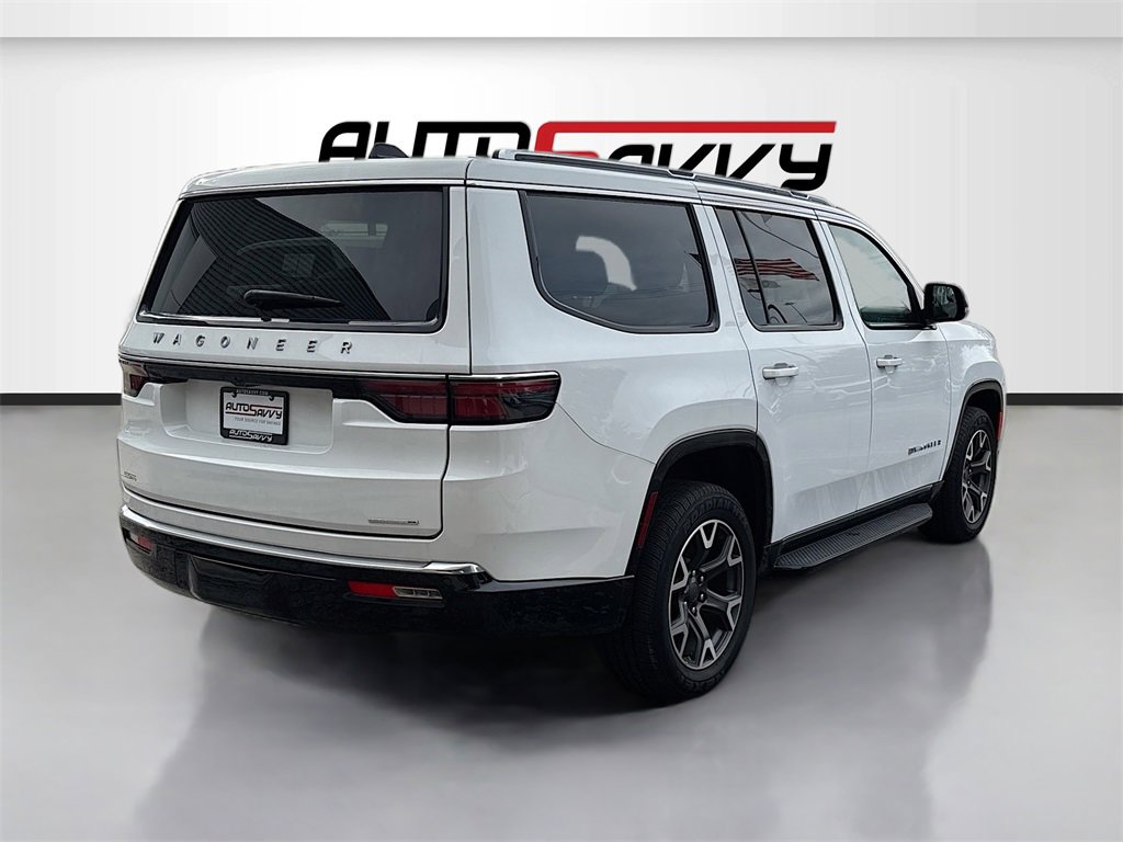 Used 2024 Jeep Wagoneer Series III image 7