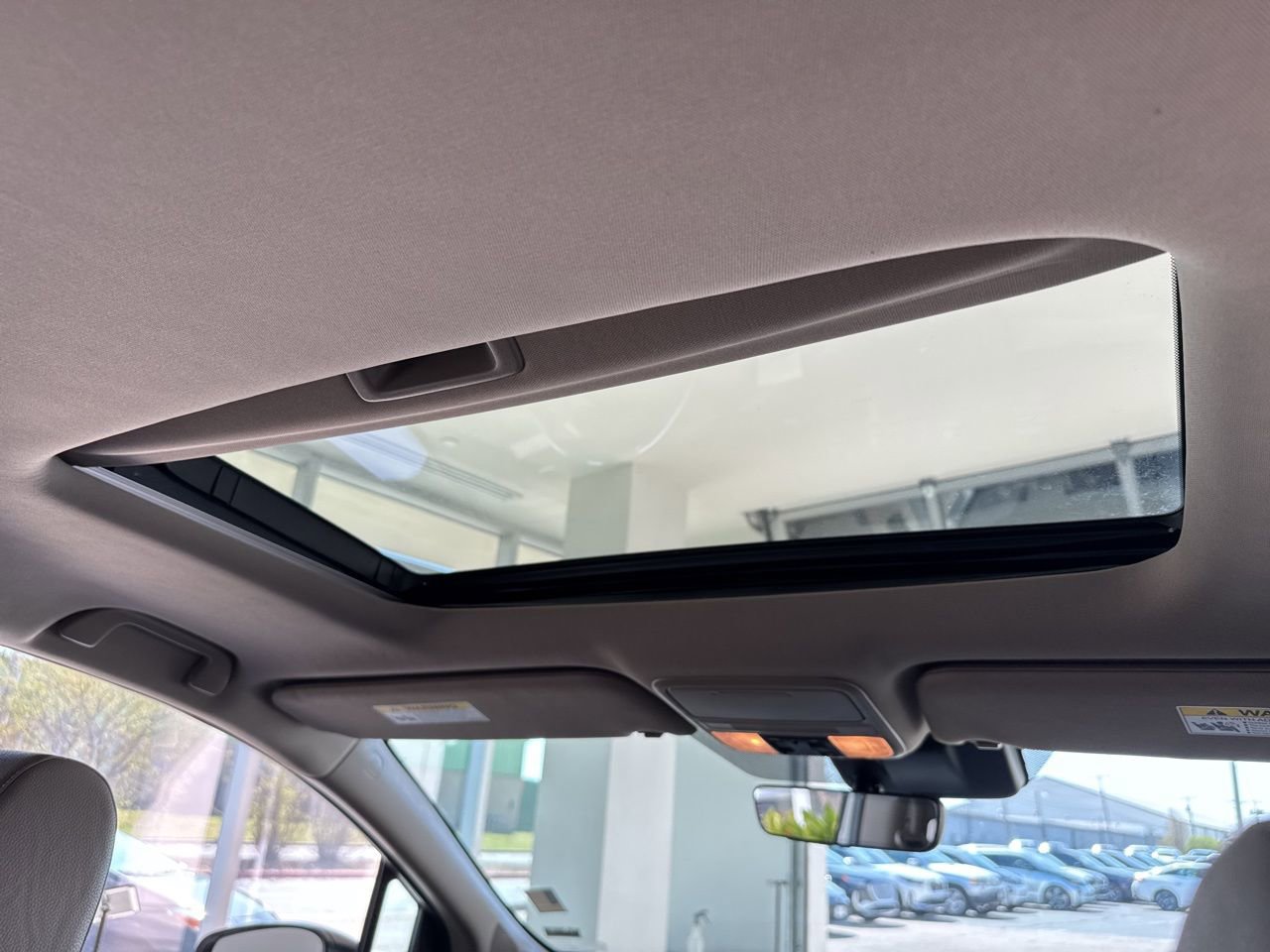 Used 2018 Honda Odyssey EX-L image 45
