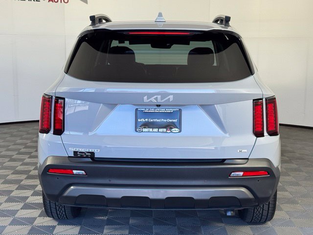 Certified 2023 Kia Sorento X-Line EX AWD/4WD image 6